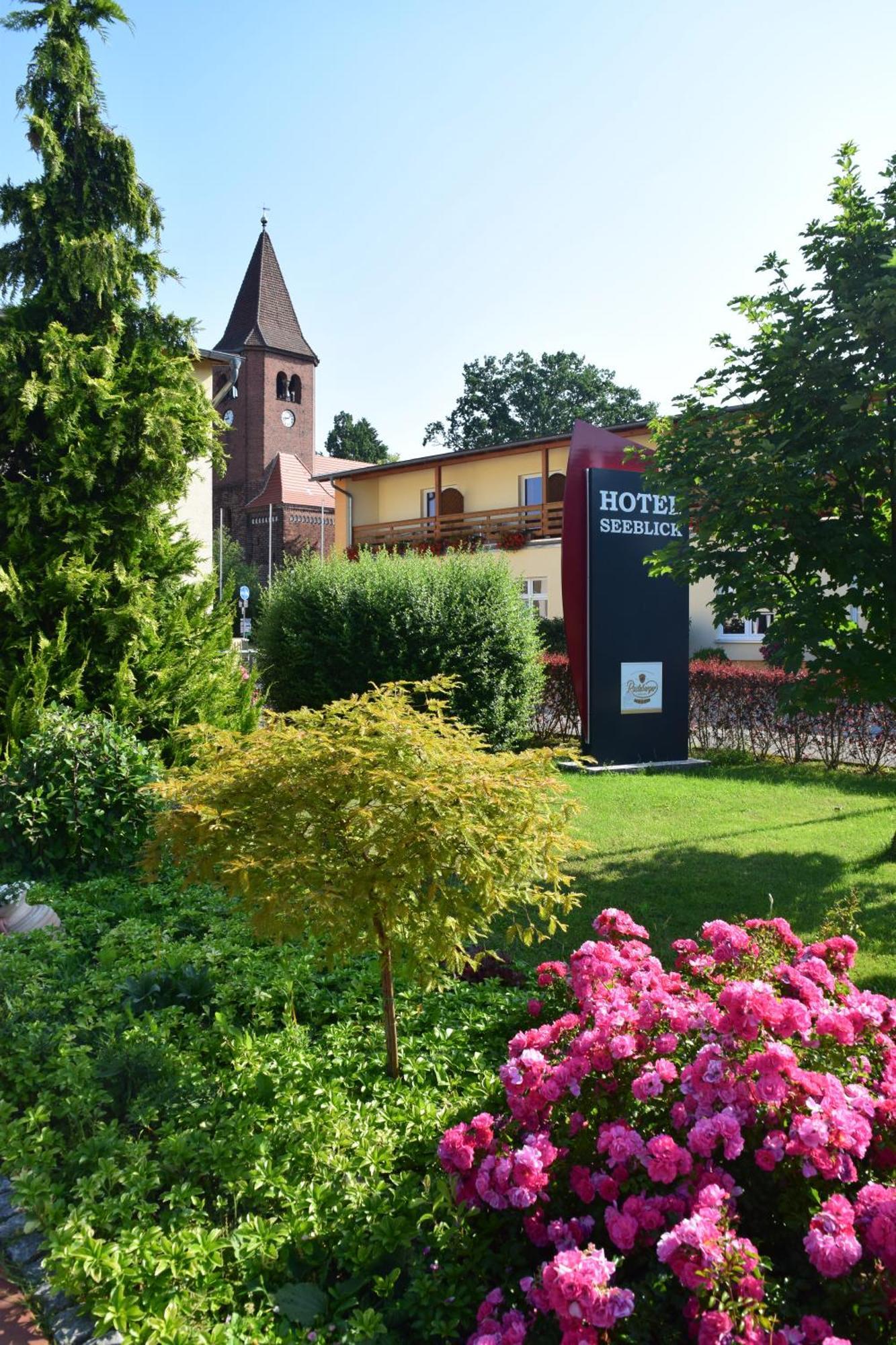 Land-gut-Hotel Seeblick Klietz Exterior foto